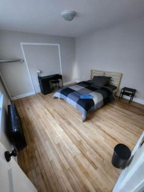 Private room in Downtown Halifax #12